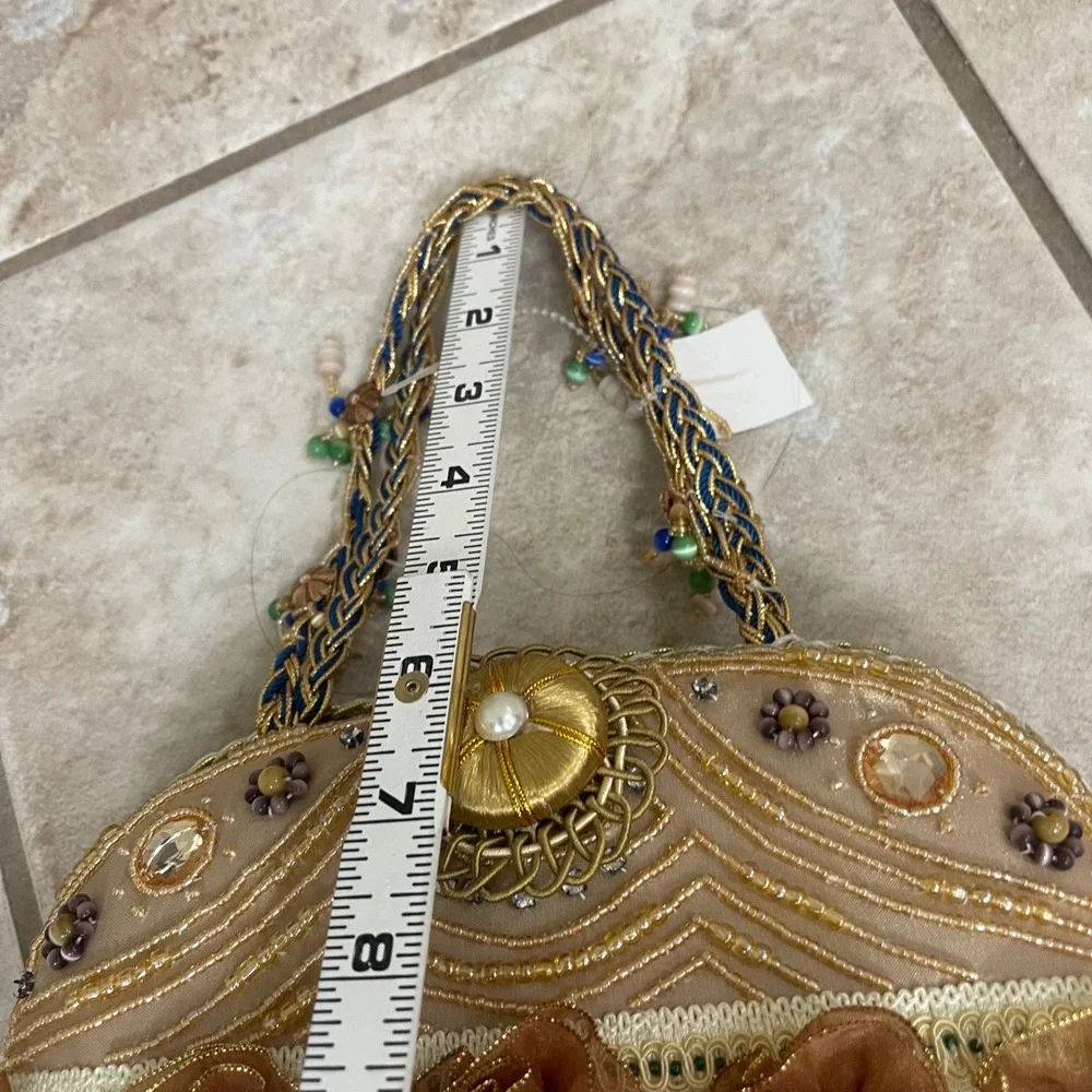 Cem nwt beaded